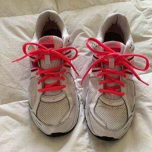 Nike Womens Retro Sneakers 9